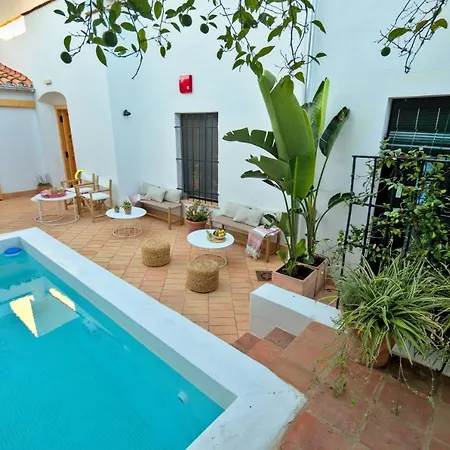 Otel Casa Ernestina 4*